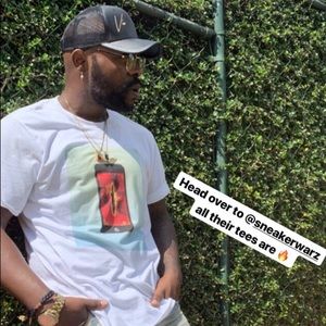 Sneaker warz custom t-shirt